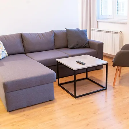Apartment Yellow